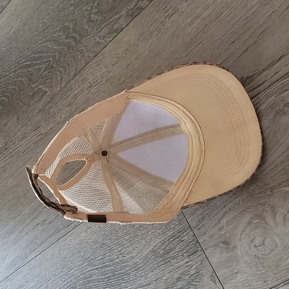 C.C ponytail leopard print hat - Picture 6 of 6